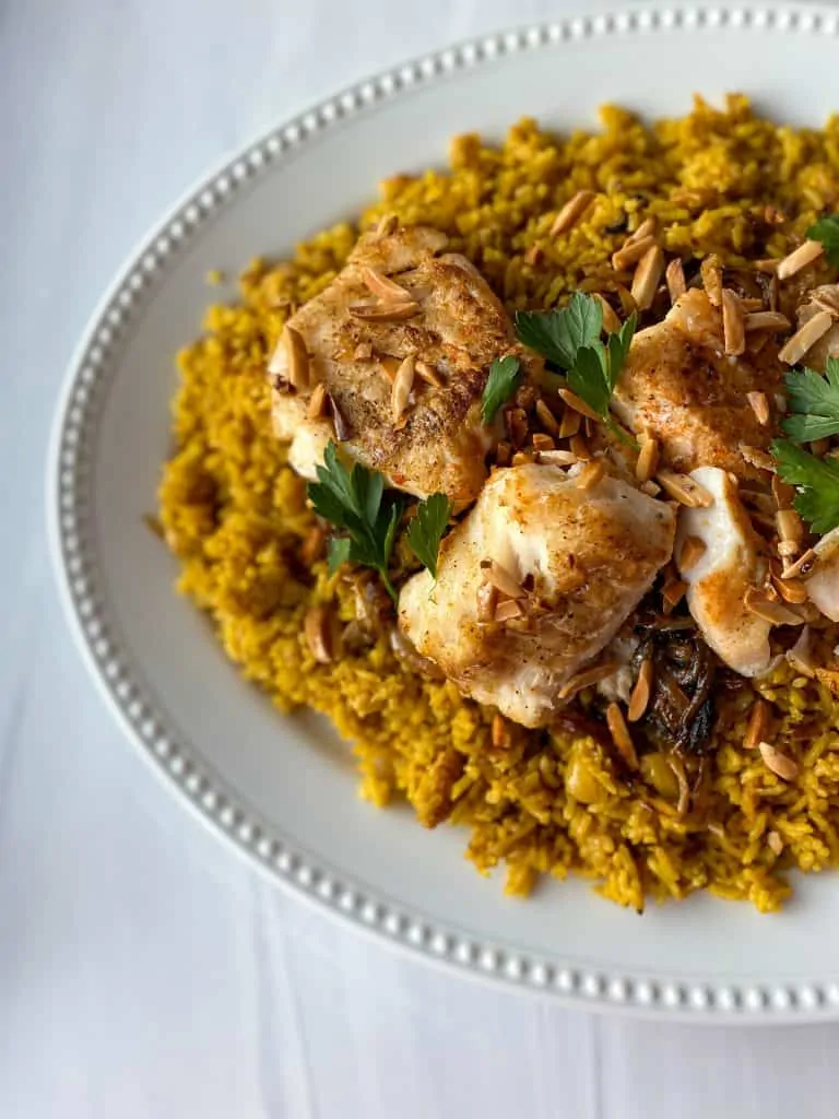 Close up sayadieh roasted chicken